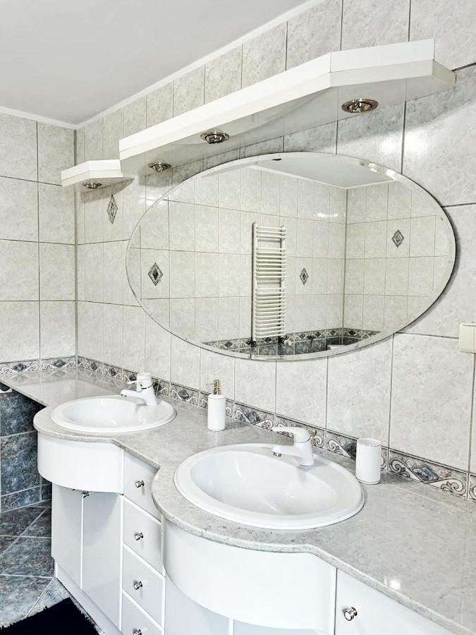 Golebi Puch - Przytulny Apartament Na Wylacznosc กูโดวาสโดรยจ์ ภายนอก รูปภาพ